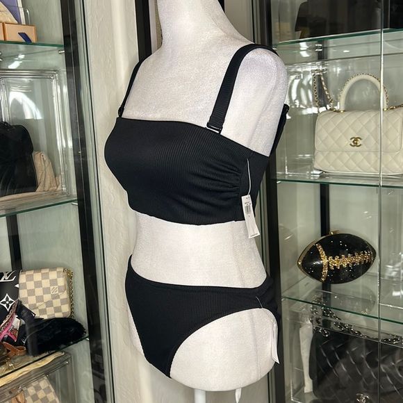 OLD NAVY | Ribbed Two Piece Bathing Suit in Black - Picture 3 of 4